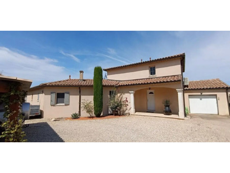 villa avec piscine et terrasse uzès (30)