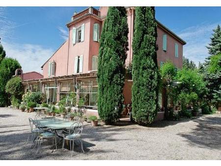 authentique maison de maître au sud de cavaillon