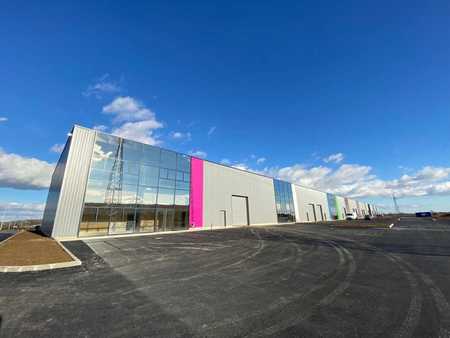 location d'entrepôt de 295 m² à chartres - 28000