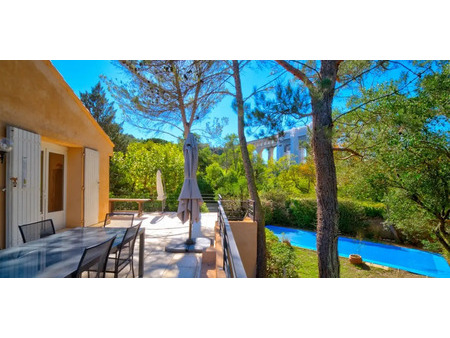 maison avec piscine et terrasse aix-en-provence (13)