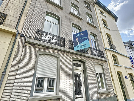 huis te koop in sint-gillis met 5 slaapkamers