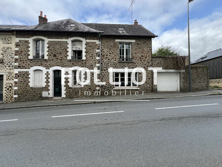 maison à rénover avec fort potentiel au centre de fougères