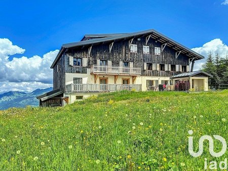 vente immeuble de 1 000 m² à samoëns (74340)