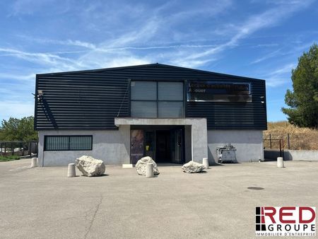 local commercial 694 m² gardanne