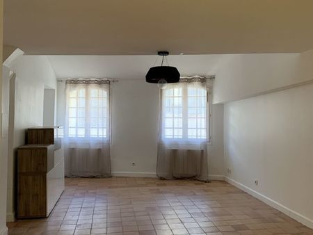 appartement 4 pièces 92 m²