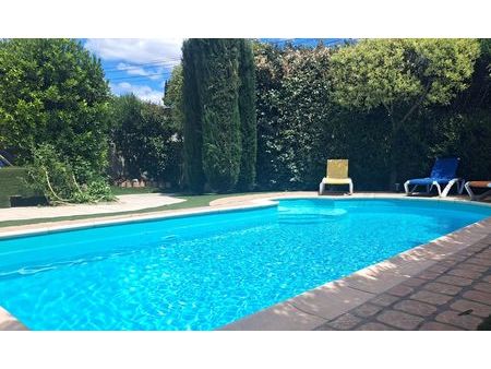 villa 177 m2 avec piscine