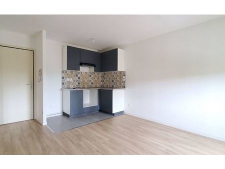 location appartement  33.77 m² t-2 à montech  510 €