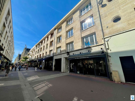 local professionnel - 47m² - rouen