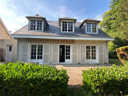 maison 6 pièces - 122m²