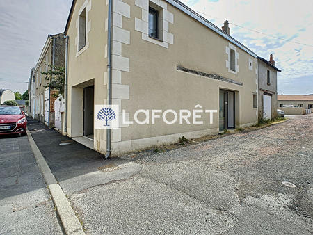 vente appartement 2 pièces à thouars (79100) : à vendre 2 pièces / 41m² thouars