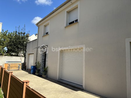 maison de 280 m² à noisy-le-grand