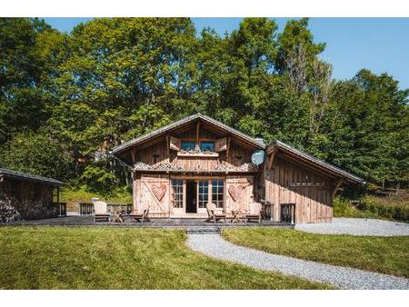 l'unique chalet heidi en plein coeur de la nature avec vue mont-blanc