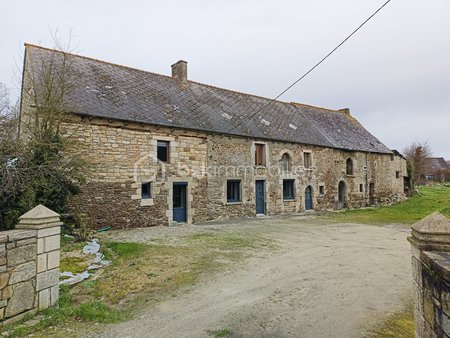 maison de 195 m² à yvignac-la-tour