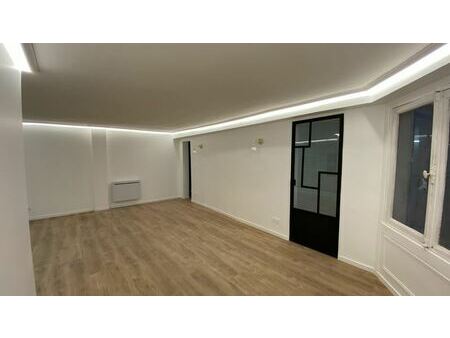 vente locaux professionnels 4 pièces 78 m²