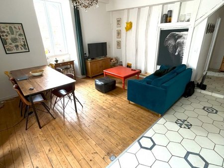 vente appartement 2 pièces de 48 m² à nantes (44000)