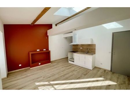 vente immeuble 101 m² mazères (09270)