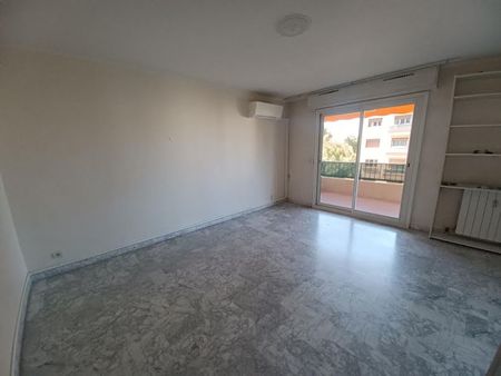 location appartement 3 pièces 56 m²