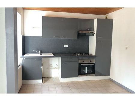 location appartement 4 pièces 72 m² pont-de-roide (25150)