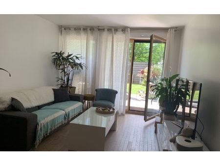 location appartement  58.69 m² t-3 à thiais  1 350 €