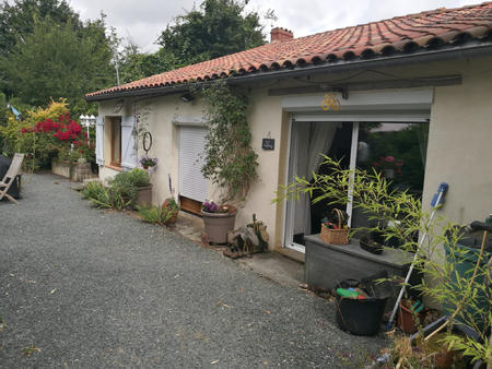 vente maison à la caillère-saint-hilaire (85410) : à vendre / 210m² la caillère-saint-hila