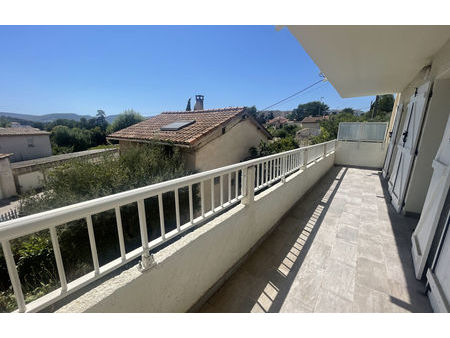 vente appartement 3 pièces 75 m² aubagne (13400)