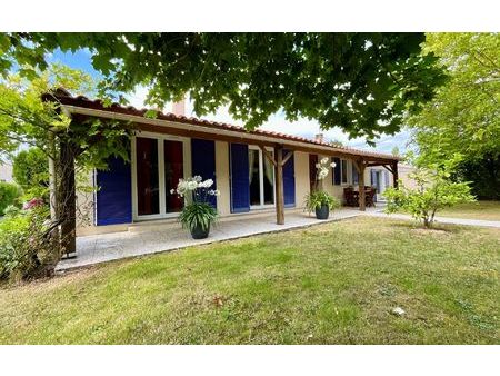 maison granzay-gript m² t-5 à vendre  219 500 €