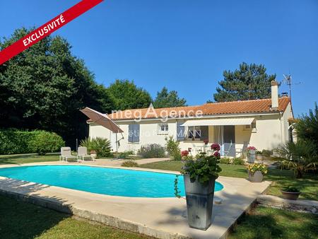 vente maison piscine à saintes (17100) : à vendre piscine / 120m² saintes