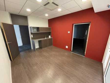 vente de bureau de 1 500 m² à béziers - 34500