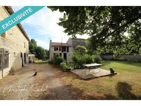 vente maison à dampierre-sur-boutonne (17470) : à vendre / 110m² dampierre-sur-boutonne