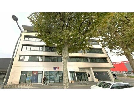 local professionnel - 150m² - rouen