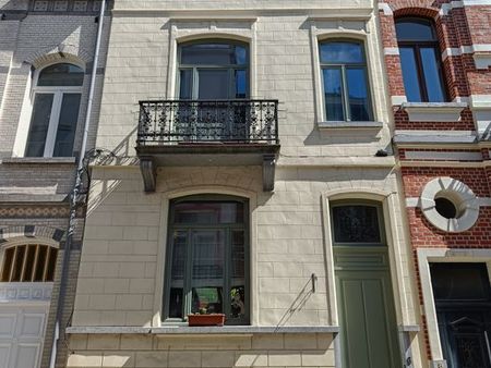 maison de caractère à vendre dans le quartier européen