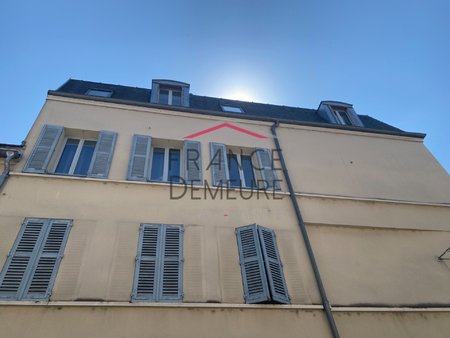 appartement type t4 au 3ème étage