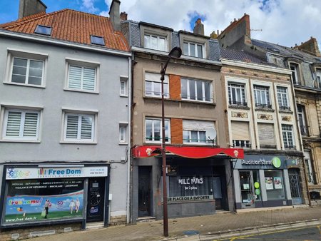 local commercial 60 m2 - quartier dernier sou