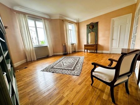 vente appartement 5 pièces 131 m²