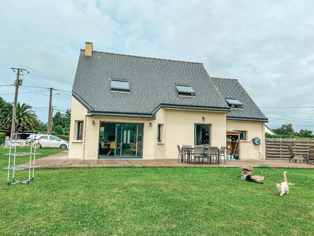 maison 8 pièces - 136 m²