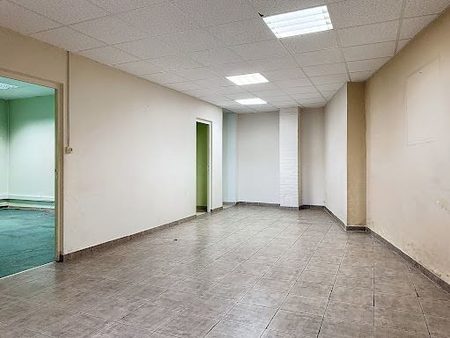 vente locaux professionnels 4 pièces 63 m²