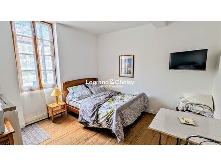 location meublée appartement 1 pièce 17.82 m²