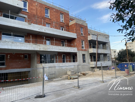 nimes capouchine appartement t3 terrasse parking