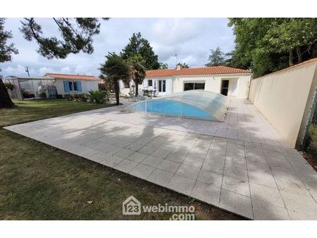 vente maison 5 pièces 123 m² longeville-sur-mer (85560)