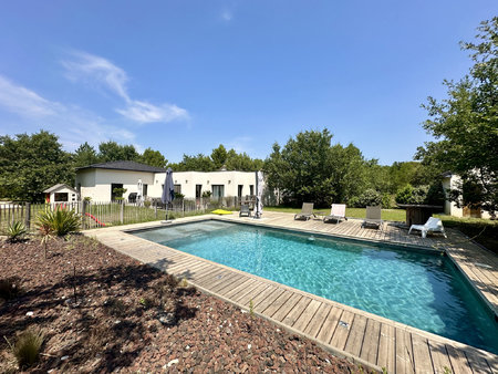 grignan   belle villa recente 135 m2 avec piscine sur 1500m2