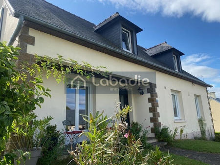 vente maison à sourdeval (50150) : à vendre / 139m² sourdeval