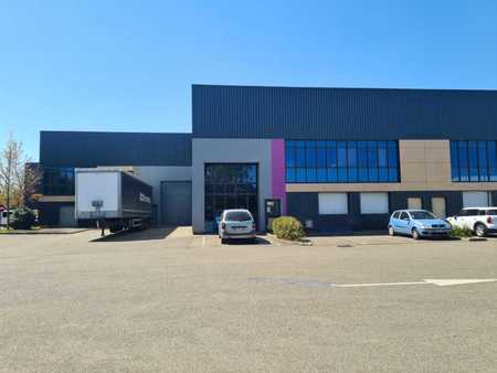 location d'entrepôt de 250 m² à chartres - 28000