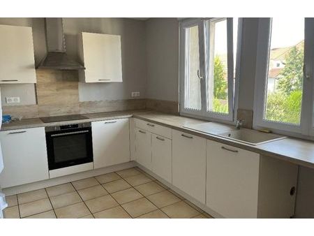 location appartement 4 pièces 85 m² audincourt (25400)