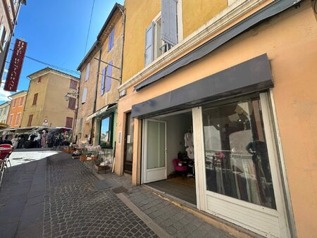 murs commerciaux à gréoux-les-bains