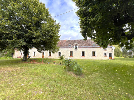 ensemble immobilier avec fermette et bâtiments sur 11 hectares val-fouzon (indre 36)