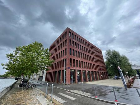 vente de bureau de 450 m² à lille - 59000