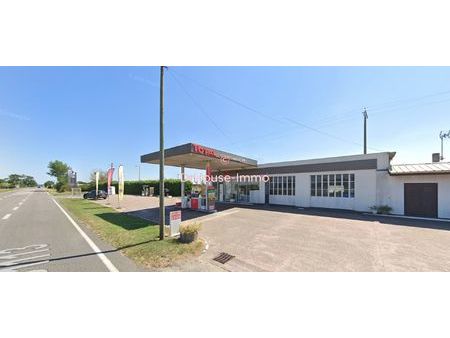 saint pierre d'aurillac  station service total  2 garages et 1 maison