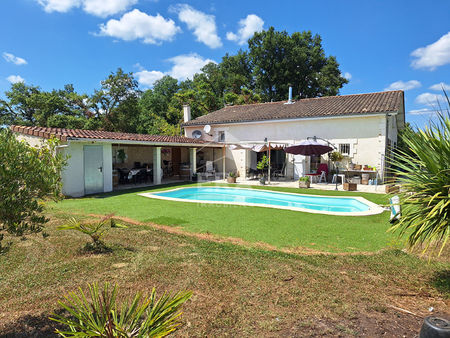 maison individuelle à 5 minutes de montpon-ménestérol.