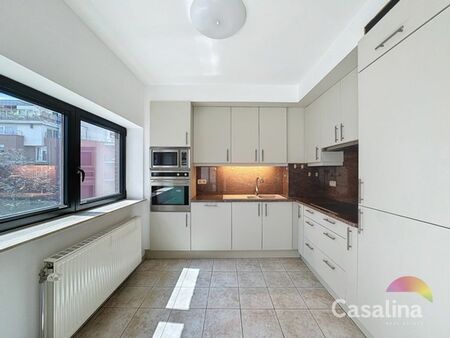 appartement 122m² avec 2 grandes terrasses et climatisation