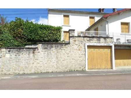 maison saint-junien 102 m² t-3 à vendre  129 900 €